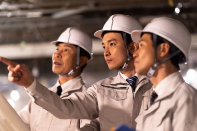 株式会社リヴァストーン