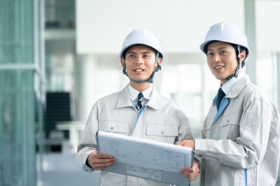 株式会社リヴァストーン