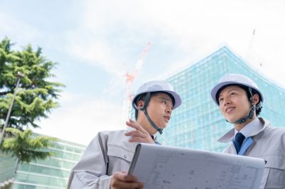 株式会社リヴァストーン